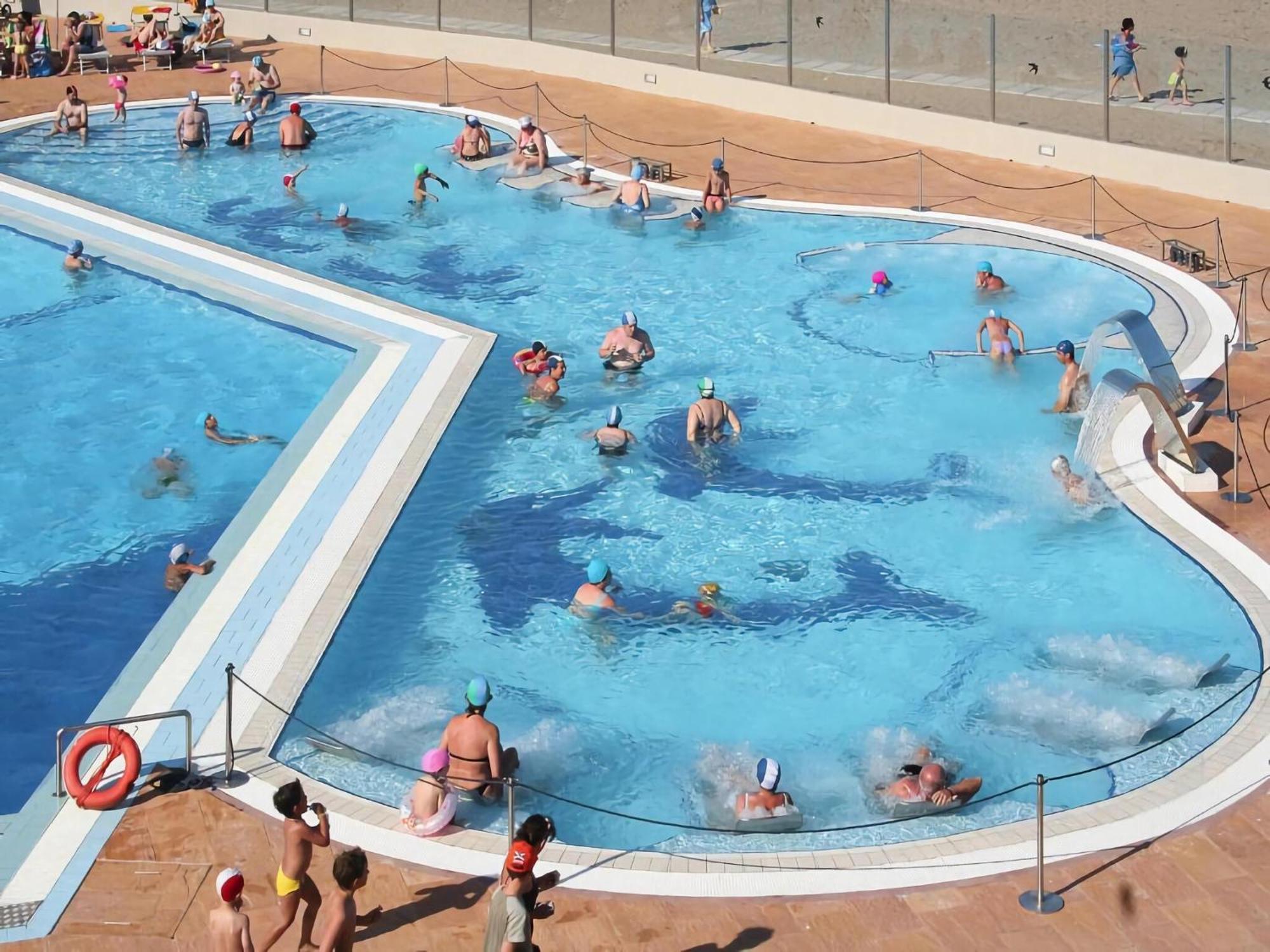 Resort Rosapineta Sud In Rosolina Mare Exterior photo